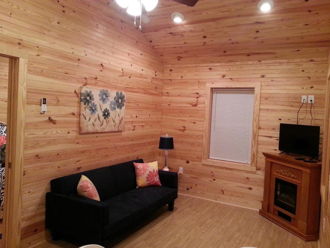 Moonlight Lake Rv Park And Cottages New Bern Exterior photo